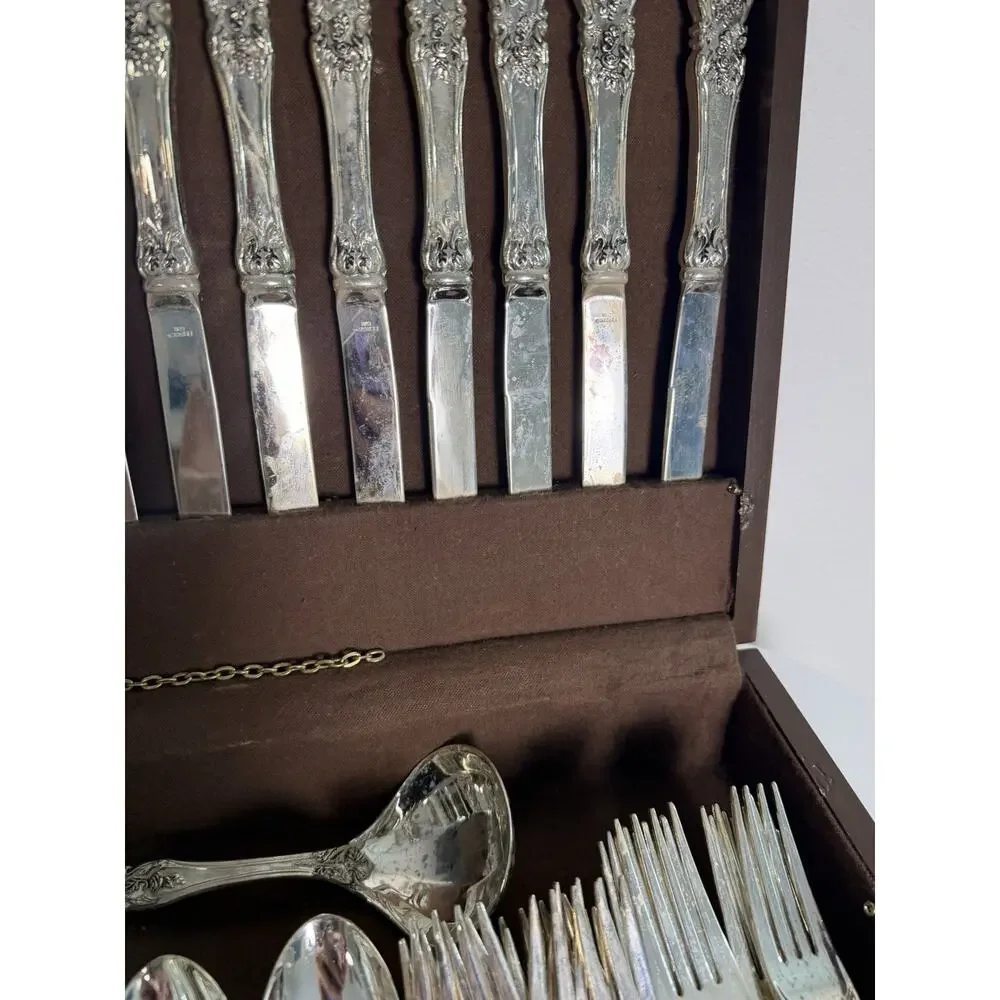 FB Rogers FRENCH ROSE Ornate Silver Plate Flatware Set 63 Piece Serves 12 Case